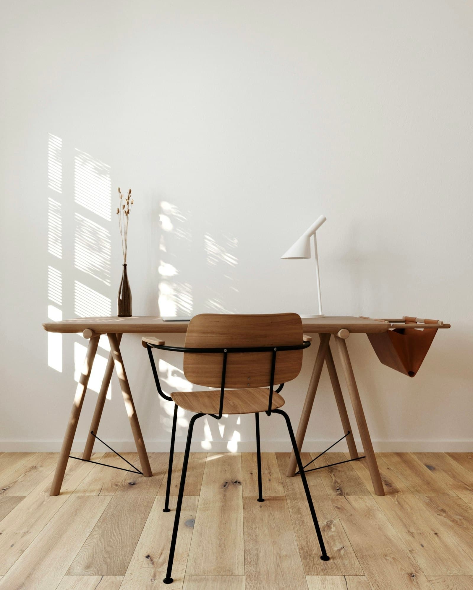Sunde Oak Dining Table